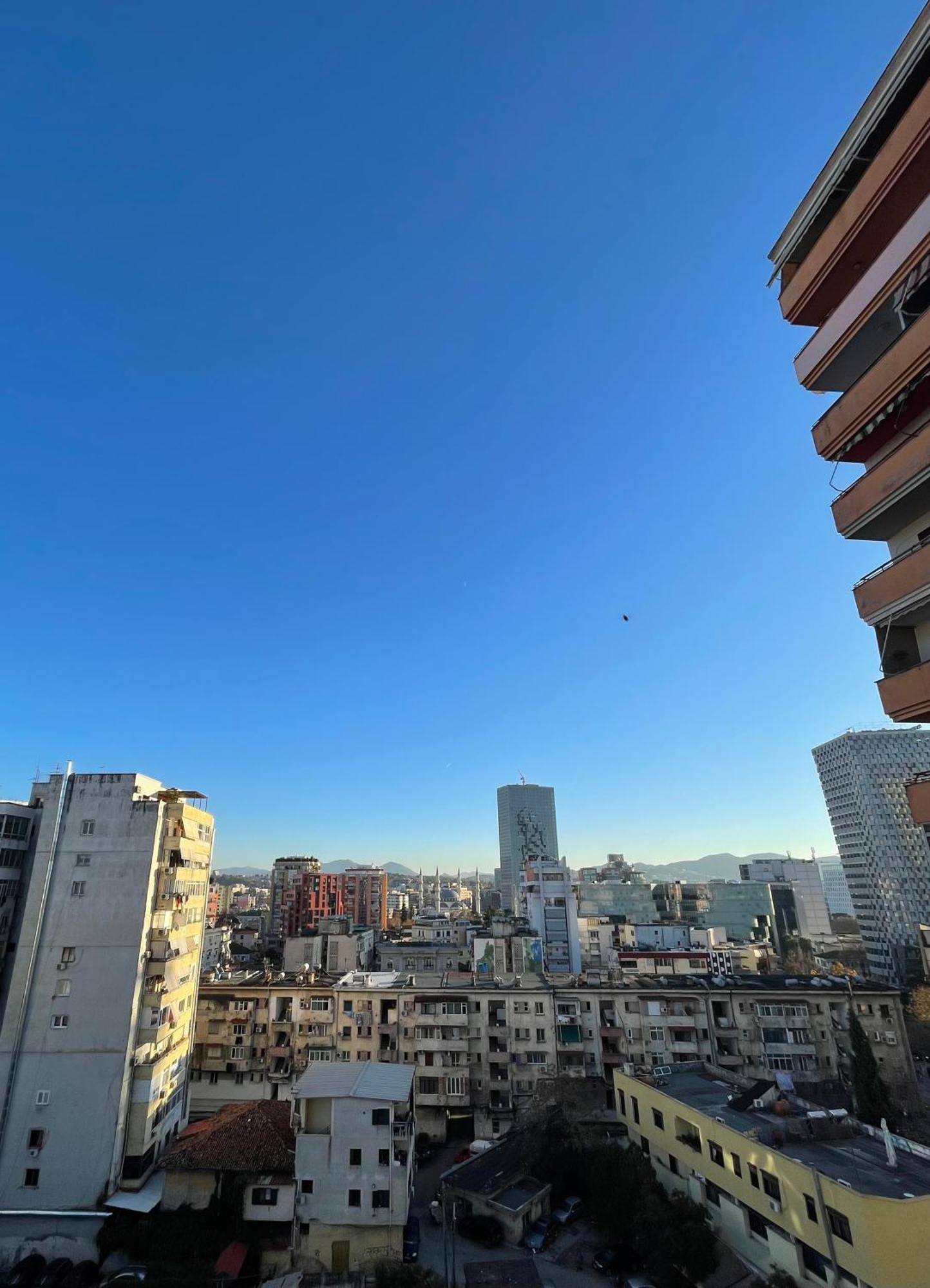 Ferienwohnung Easy Peasy - 9Th Floor View Downtown Tirana Exterior foto
